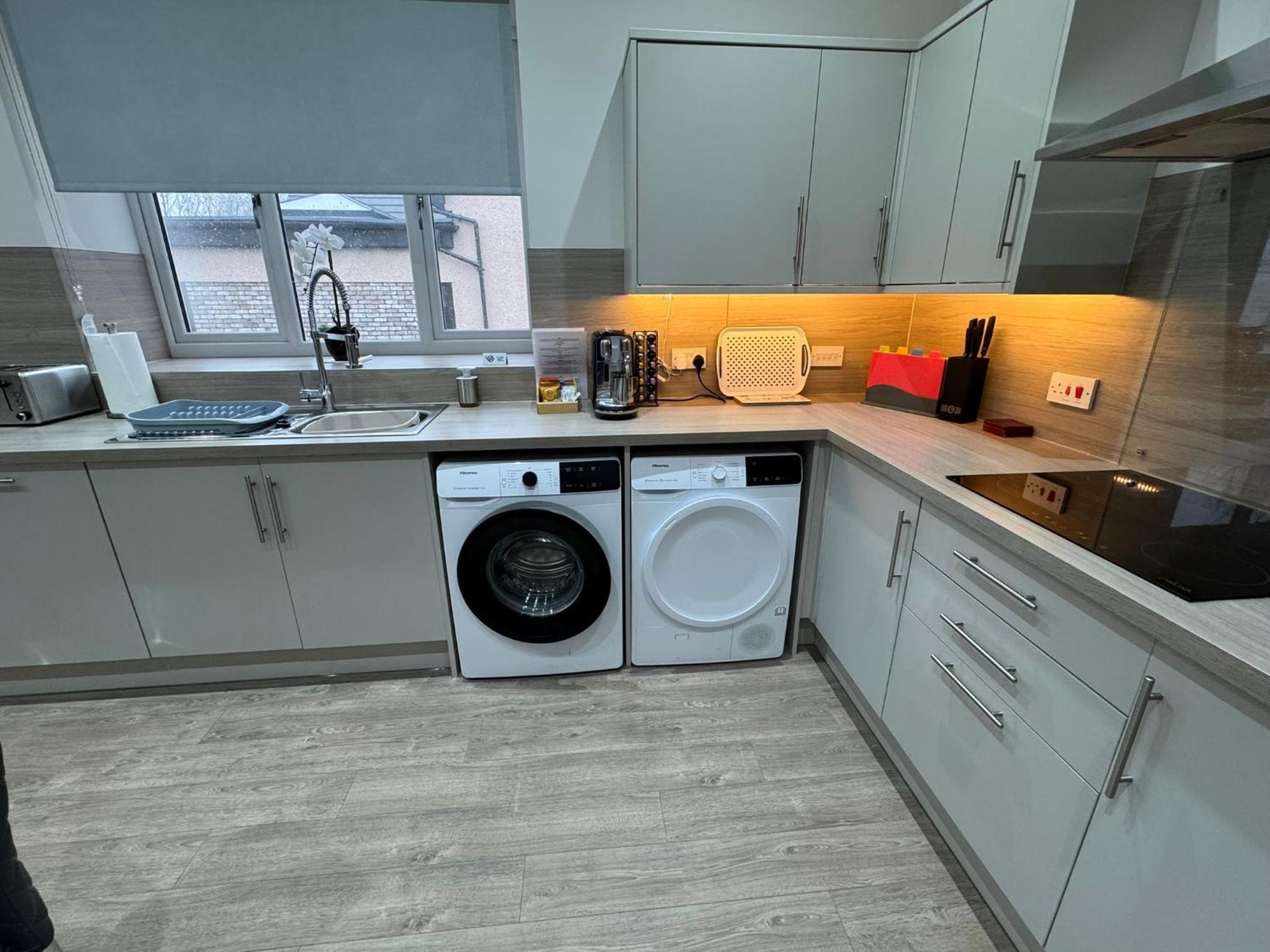 Luxury 2 Bedroom * West Calder