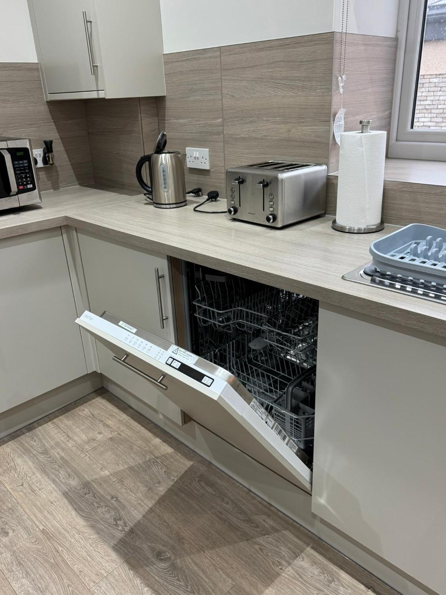 Apartment Luxury 2 Bedroom *