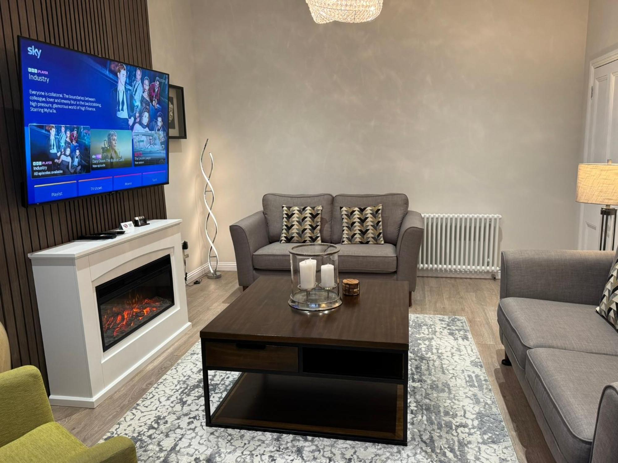 Luxury 2 Bedroom Apartment